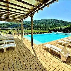 Hébergement de vacances 12-14p Avec Vue Piscine Chauffee En Saison, Terrain De Petanque Et Jeux Exterieurs, Alba-la-Romaine